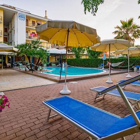 Hotel Miramare - Silvi Marina Eksteriør billede