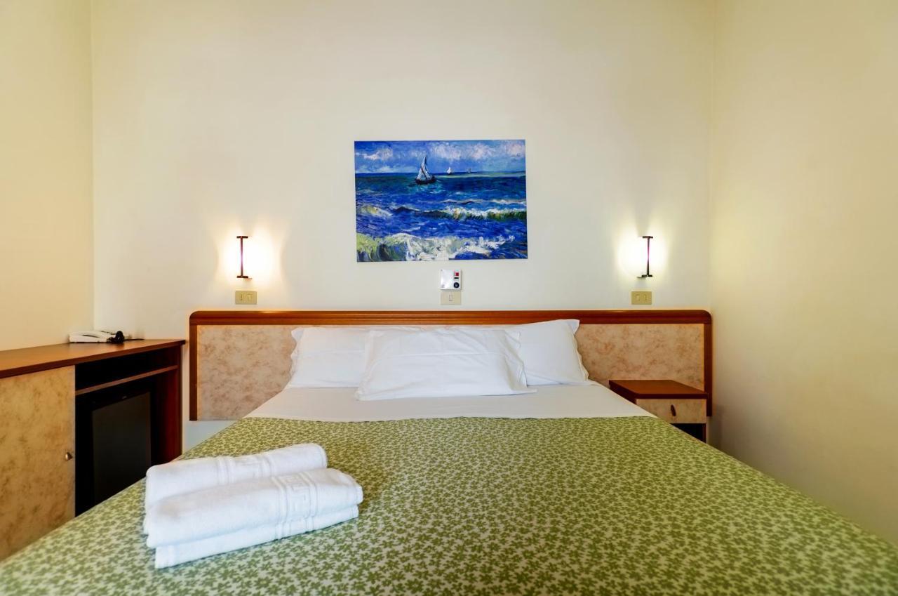 Hotel Miramare - Silvi Marina Eksteriør billede