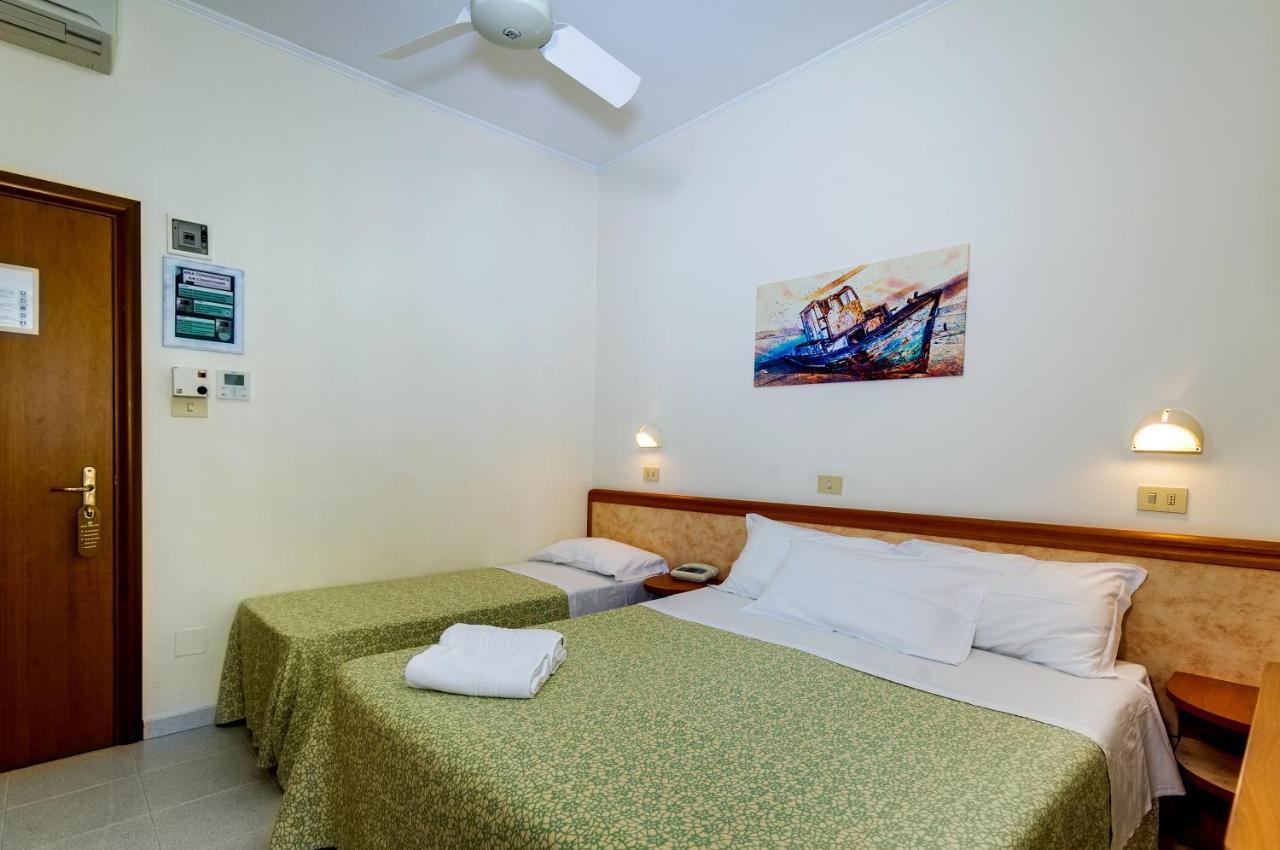 Hotel Miramare - Silvi Marina Eksteriør billede
